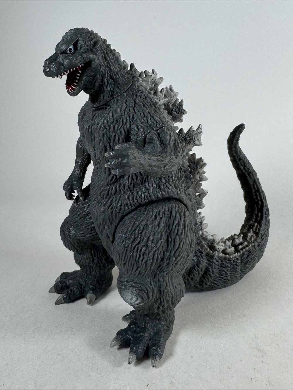Godzilla Figure Bandai Toho 2009 6" Grey Jointed Plastic Collectible Toy